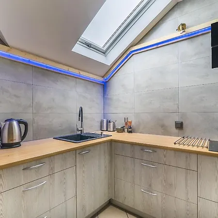 Goscinne U Joli ホームステイ Władysławowo