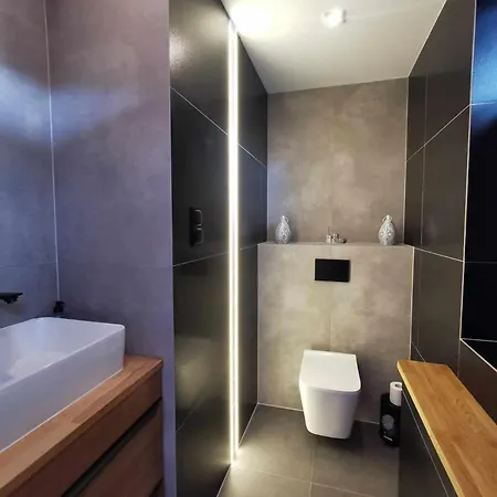 Goscinne U Joli ホームステイ *