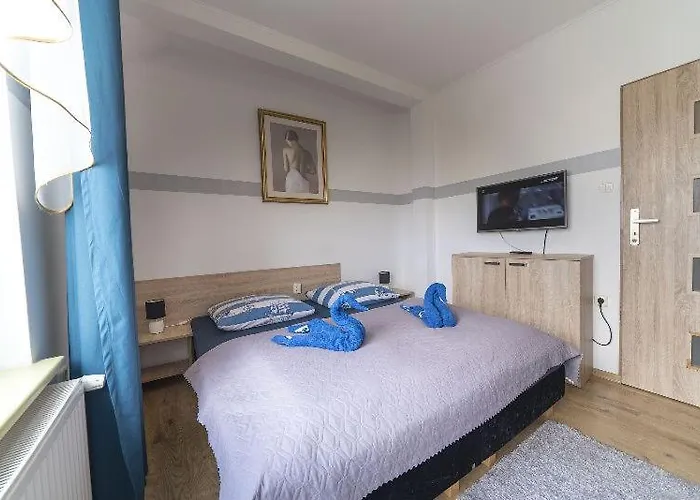 民宿 Goscinne U Joli